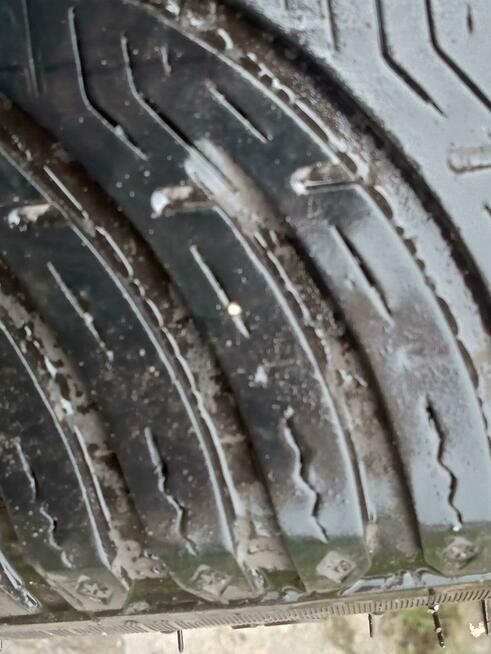 Sprzedam opony 16 zimowe