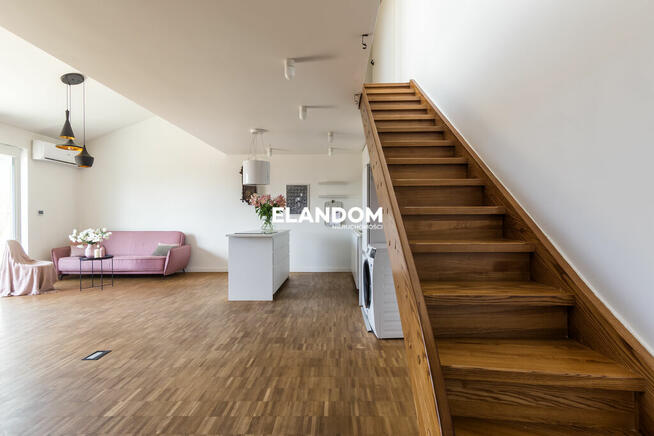 Jasne przestronne, duży taras na Bielanach