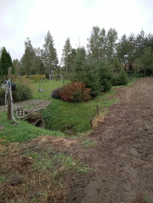 Działka budowlana 25 ar media na działce