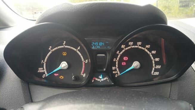 Ford Fiesta 2016 r. sprzedam