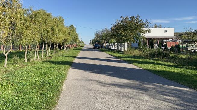 Lipienice Dolne k Szydłowca działki budowlane 1051m2, 1081m2