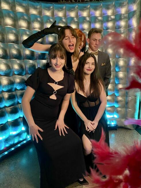 Fotolustro | Wynajem i obsługa | Wesele i urodziny