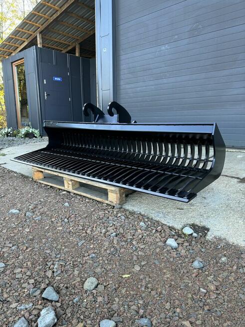 Łyżka skarpowa ażurowa, grabie 220cm 7,5-11t