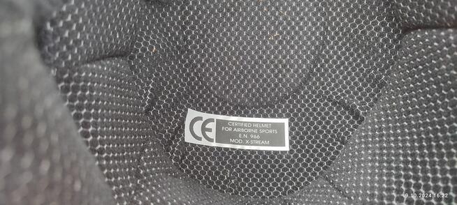 Kask paralotniarstwo