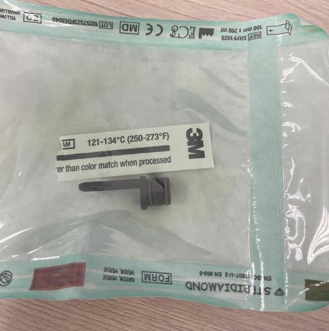 Dystanser do lasera frakcyjnego S-CO2 Dana, Finexel