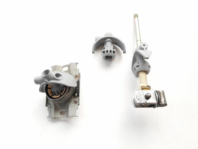 Powiększony przegub lewarka 893711118E dla Audi