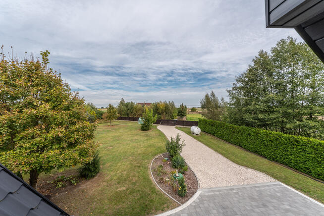 Okazja! Duży dom wśród zieleni niedaleko Narwi