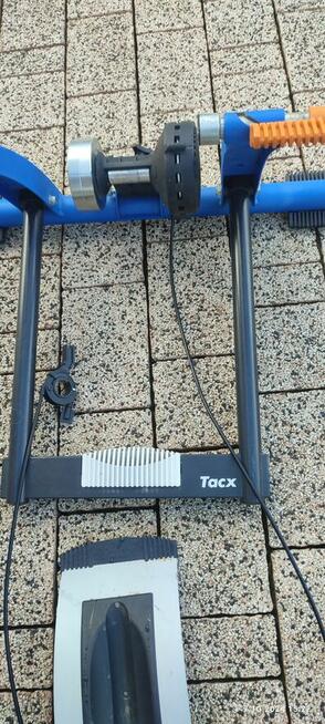 Trenażer rowerowy