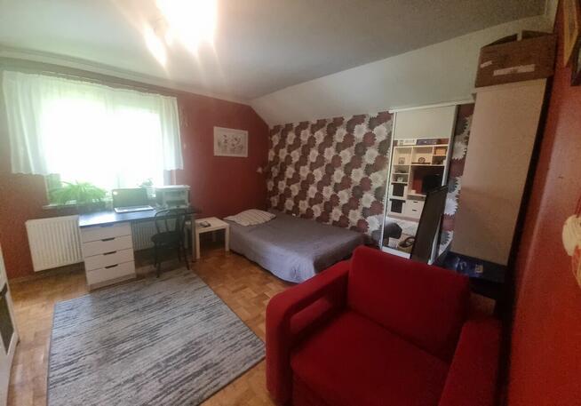 Nieruchomość przy drodze Nr 9 blisko autostrady A4