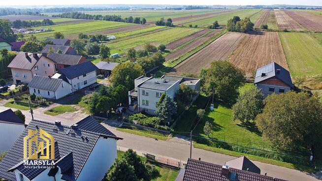 Dom i budynki gospodarcze na dużej działce- Kowale