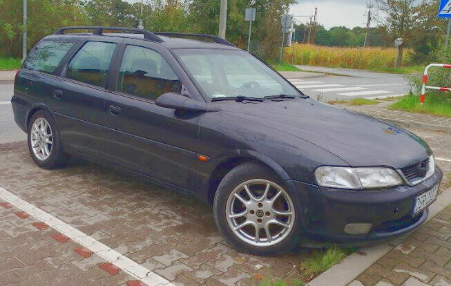 Opel Vectra DTI (MOC 101KM) kombi