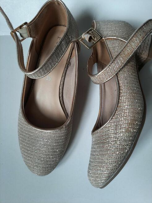 Buty dla dziewczynki Pepper rozmiar 35