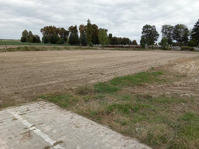 Siennica Różana działka budowlana 21ar.