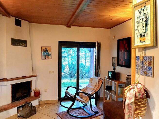 Dom całoroczny przyroda, kominek, piec kaflowy,42a