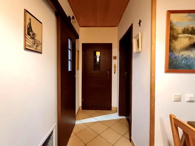 Dom całoroczny przyroda, kominek, piec kaflowy,42a