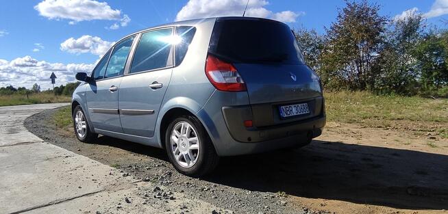 Renault Scenic II 2005r. 1.6 LPG
