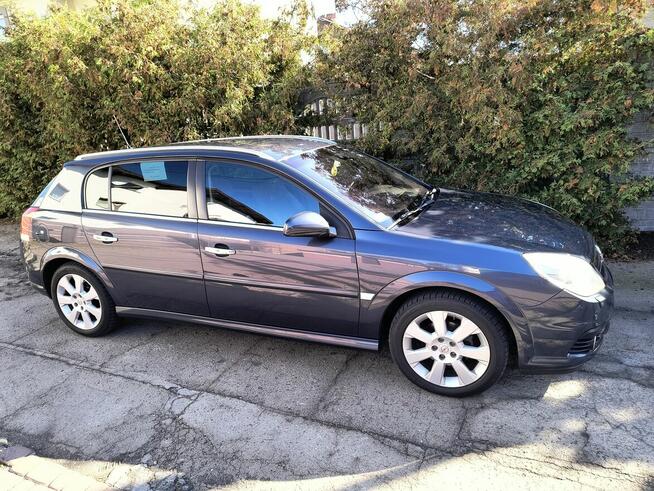 Sprzedam Opel Signum 1.9 CDTI 120 Km Cosmo.