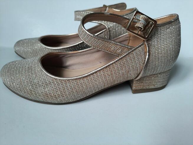 Buty dla dziewczynki Pepper rozmiar 35