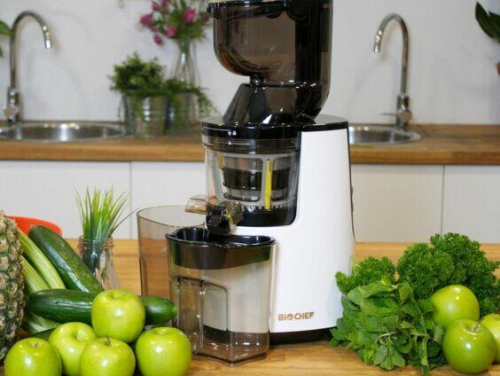 Wyciskarka BioChef Atlas Whole Slow Juicer 250W biały
