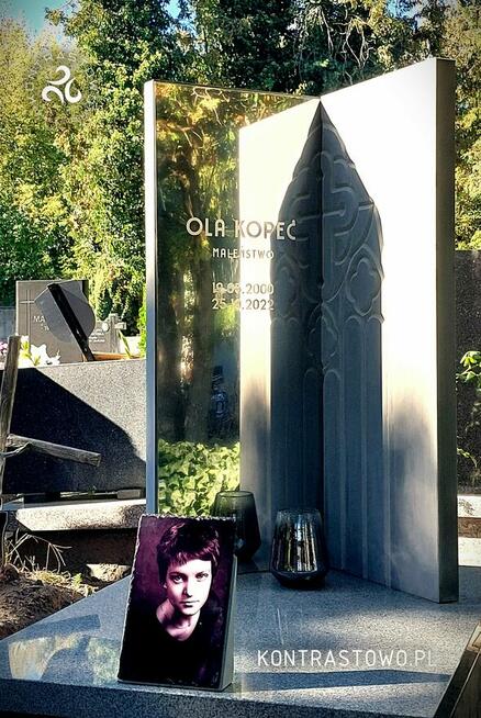 Wyjątkowe Nagrobki KONTRASTOWO – Artystyczne Pomniki