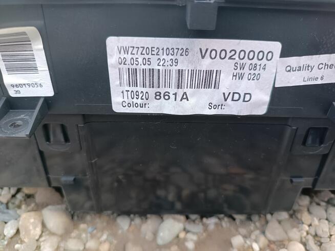 1T0920861A Licznik zegary VW Touran I 2.0 TDI