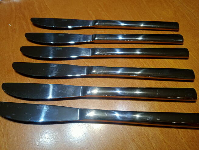 Noże stołowe SSW 6szt, niecałe 22cm, nowe