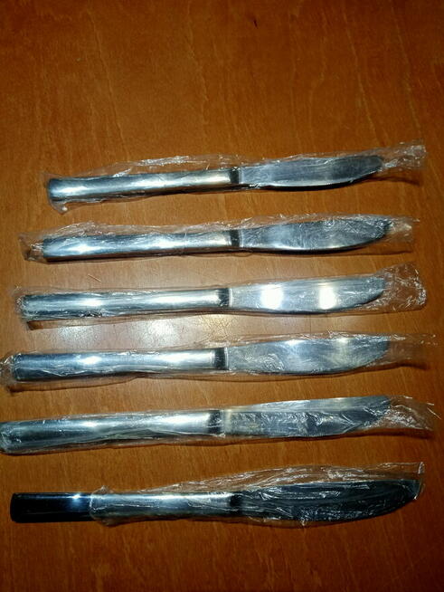 Noże stołowe SSW 6szt, niecałe 22cm, nowe