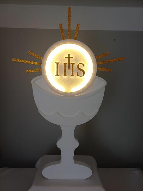 Kielich z hostią z podswietleniem-dekoracja Pierwsza Komunia