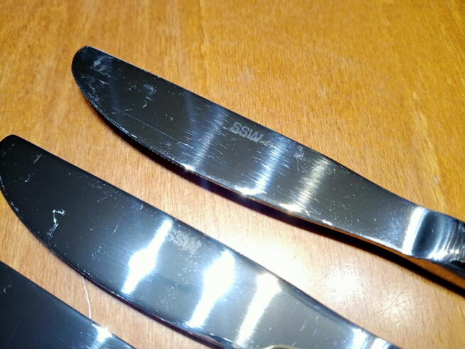 Noże stołowe SSW 6szt, niecałe 22cm, nowe