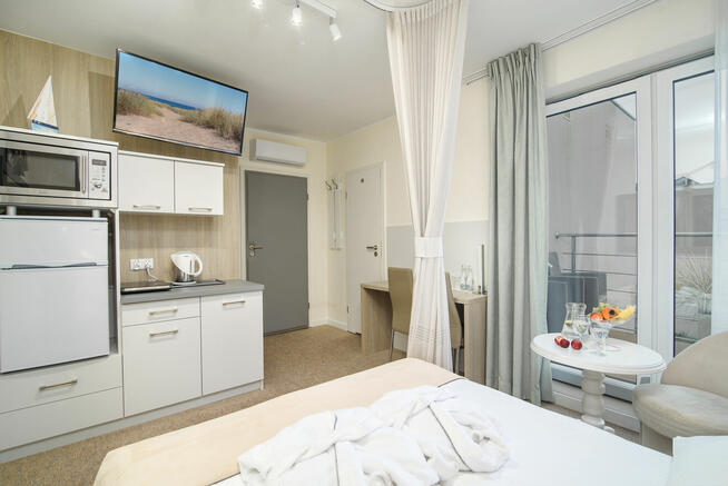 Sprzedam Obiekt z Apartamentami z wyposażeniem