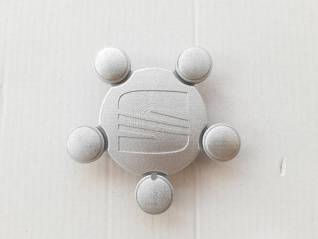 NOWY dekiel kołpak do felgi Seat FR ( Ibiza 3 FR)