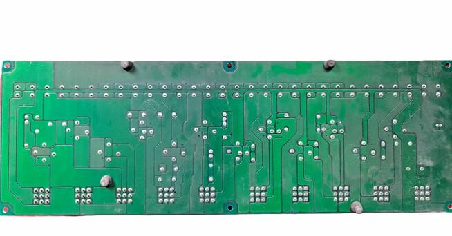 1071656 P01Tablica Płyta Bezpieczników VOLVO FH FM