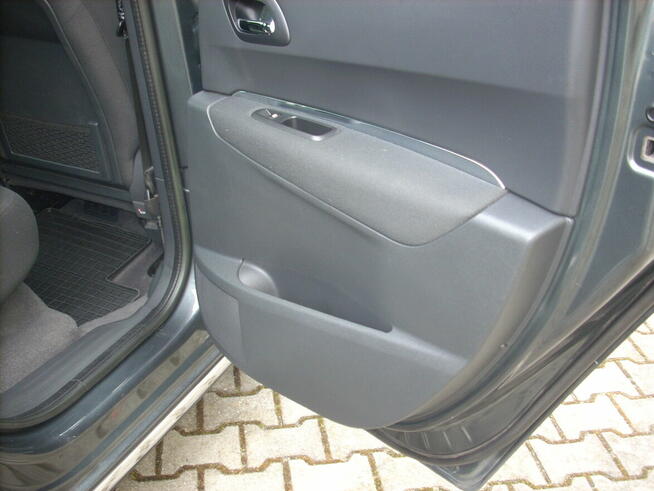 Peugeot 3008 1.6ehdi 116KM, Felgi Alu, chromy, 163 tys km