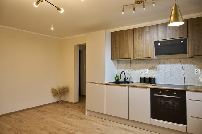 Gołębiów 1, 2 pokoje po remoncie z balkonem