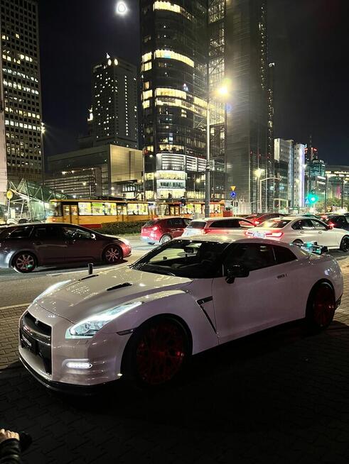 Nissan GTR R35 700km 900nm