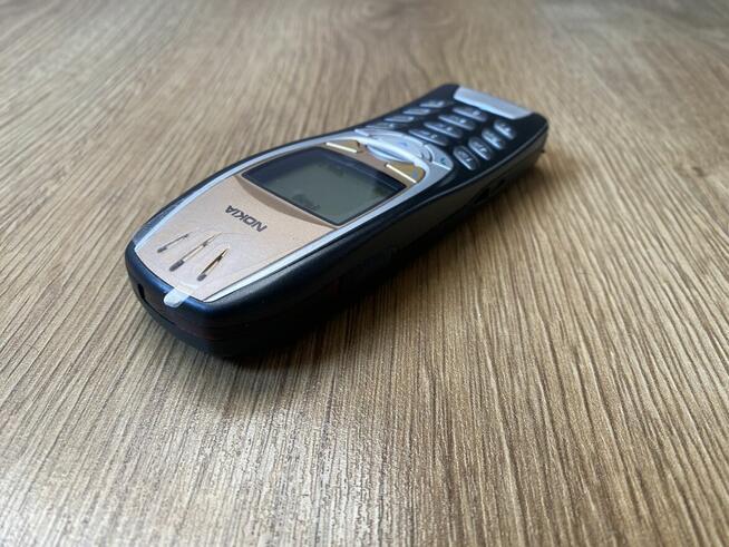 Jak nowa Nokia 6310i z folią na ekranie+ NOWA bateria!