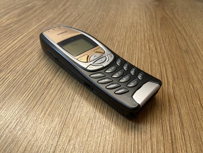 Jak nowa Nokia 6310i z folią na ekranie+ NOWA bateria!