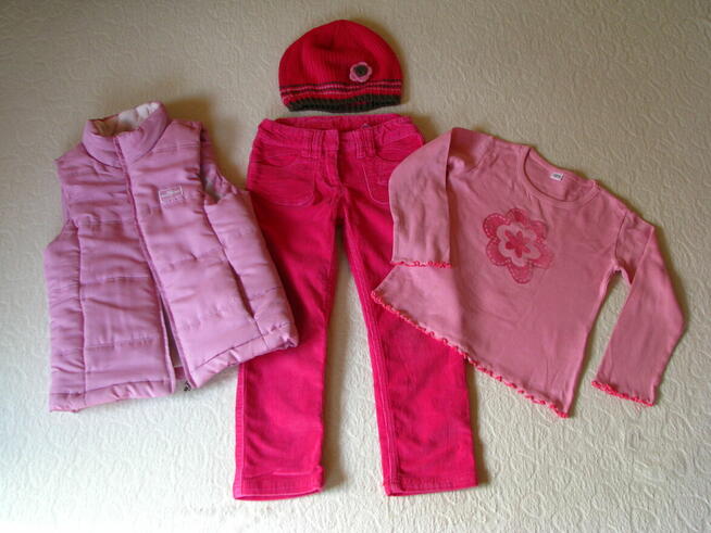 Bawełniana bluzeczka dziecięca długi rękaw różowa r. 110-116