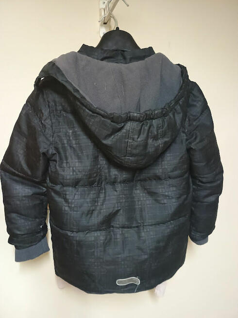 Chłopięca kurtka z kapocą na zimę , rozmiar 128