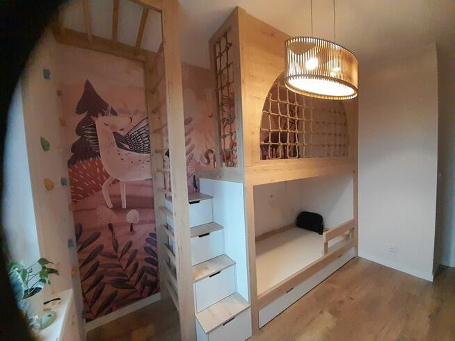 łóżka na antresoli