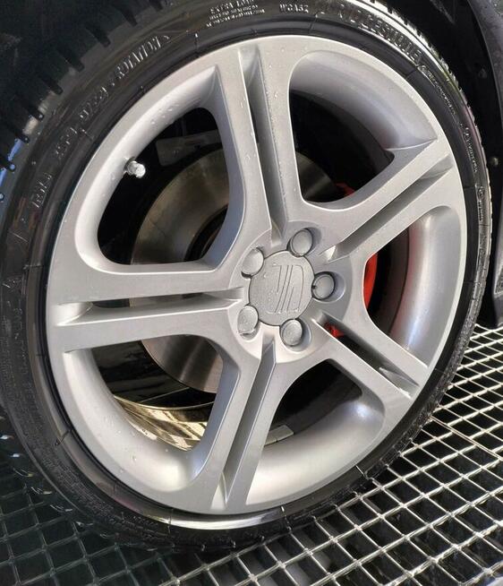 NOWY dekiel kołpak do felgi Seat FR ( Ibiza 3 FR)