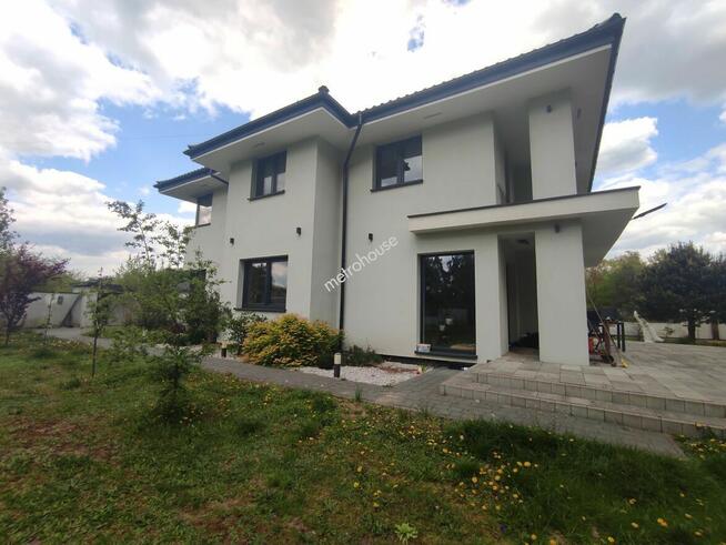 Luksusowy Dom Chotomów