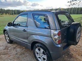 Suzuki Grand Vitara 1,9 DDIS 4x4 2006 r. 3-drzwiowa sprzedam