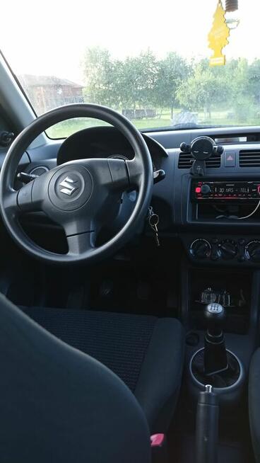 Suzuki Swift 1.3