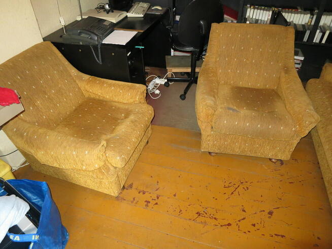 sprzedam kanpę z 2 fotelmi