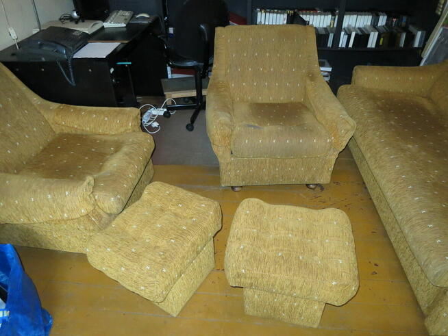 sprzedam kanpę z 2 fotelmi