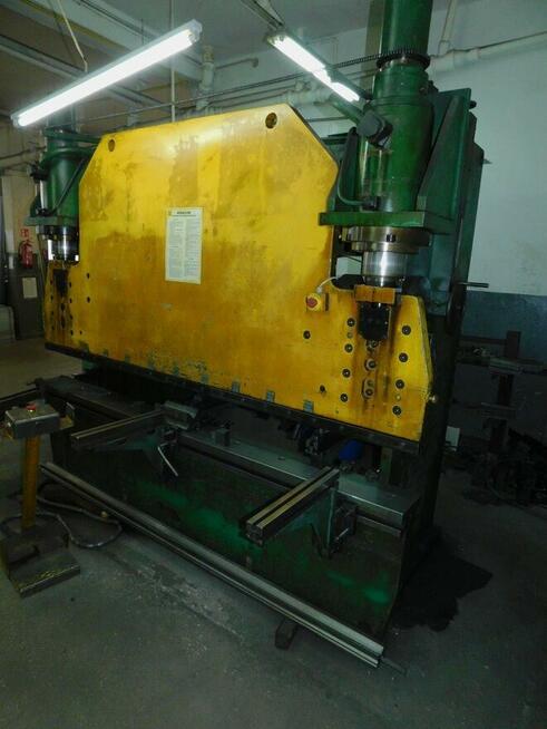 Syndyk sprzeda - maszyny do produkcji metalowej