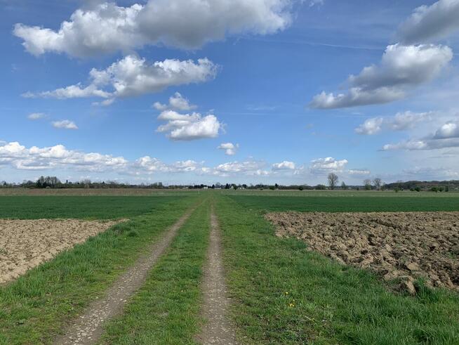 DZIAŁKA - SPRZEDAM - ŁUKAWIEC (RZESZÓW) - PRYWATNIE