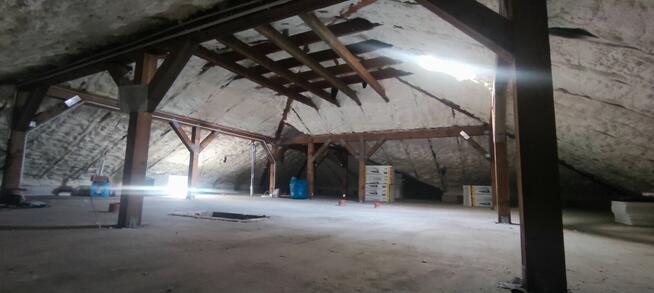 Ocieplenie Natryskowe Izolacja Pianą PUR Poddasza Stropy