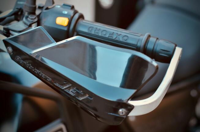 Royal Enfield inny Royal Enfield Himalayan UK